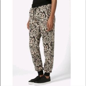 TOPSHOP casual jogger cheetah print